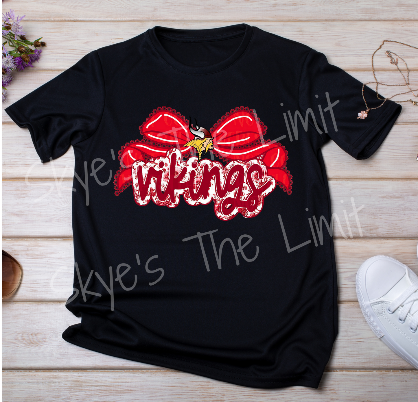 Floral school design W/ a bow
