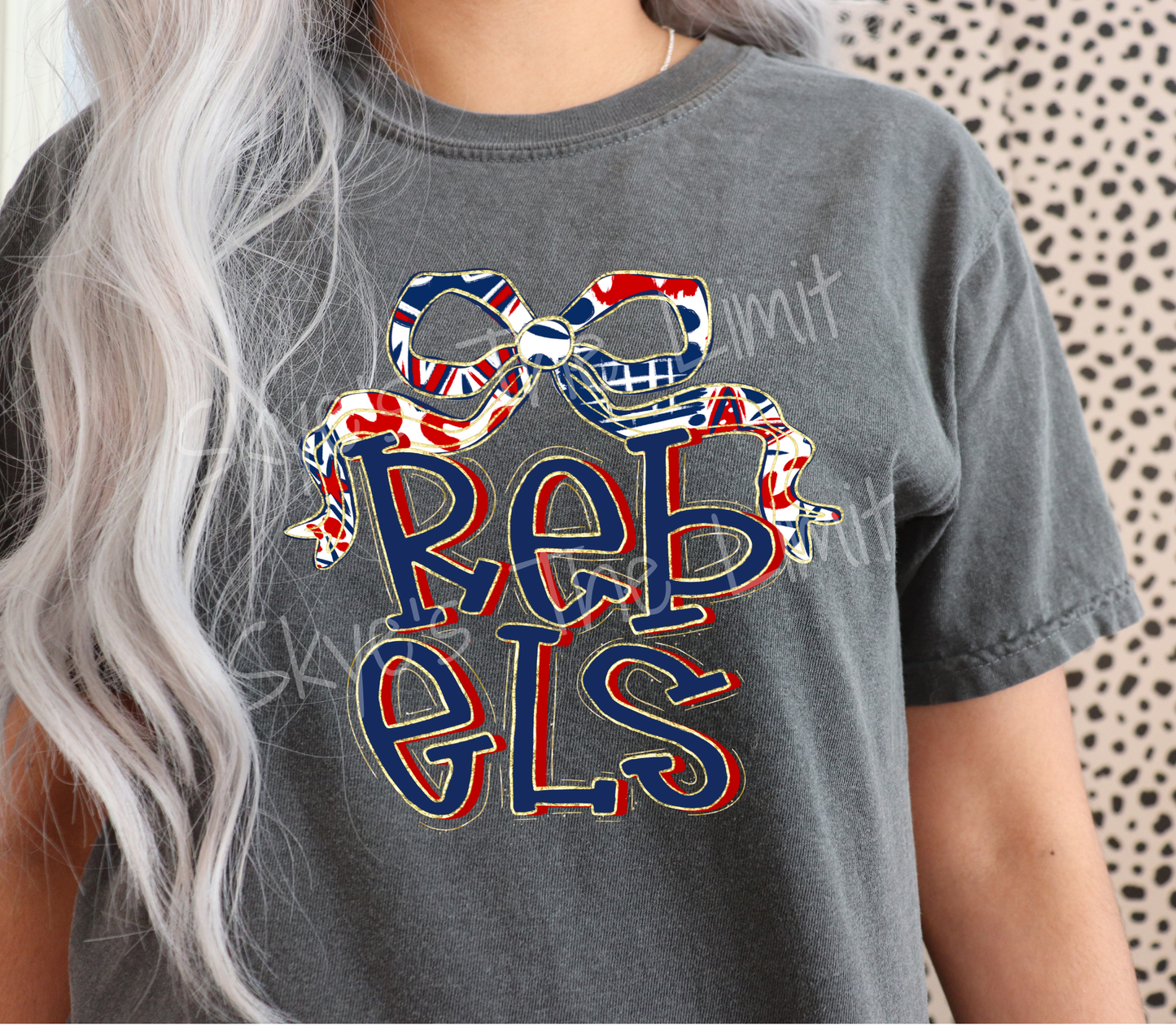 Comfort Color School mascot bow T-Shirt